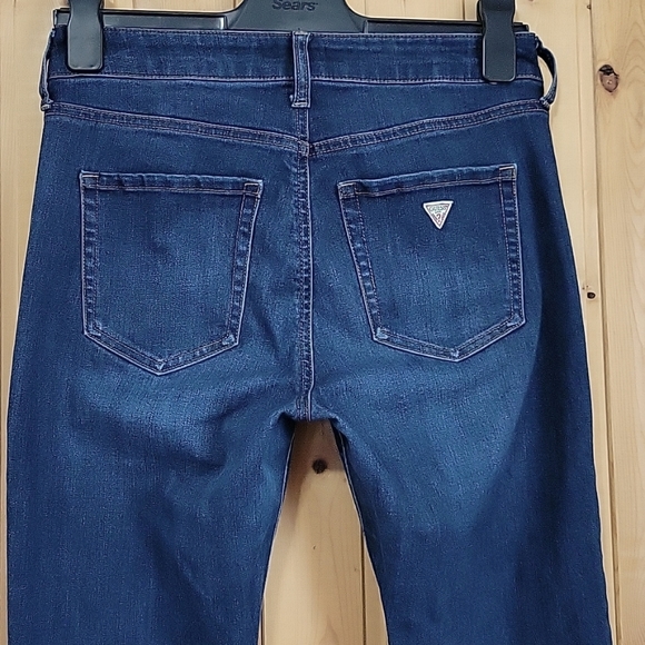 Guess Skinny Jeans - Picture 3 of 5
